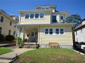 70 Westfield Ave, Bridgeport, CT