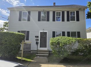 421 High St, Bristol, RI 02809