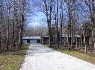 1800 S Leavitt Rd SW, Warren, OH 44481