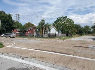 4502 Hardy St, Houston, TX 77009
