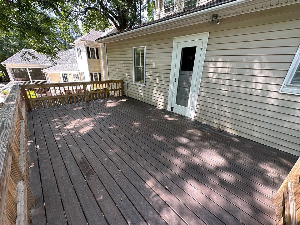 Rear Deck