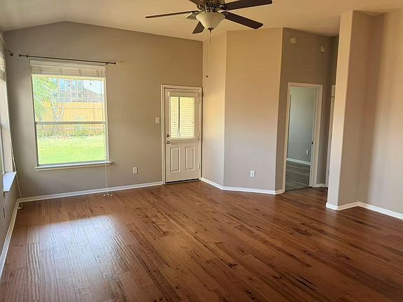 5th image of 26327 Whittmore Fields Dr