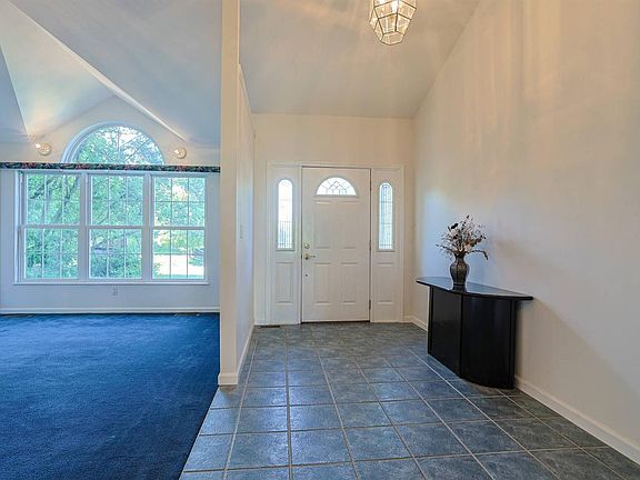5th image of 20821 Alpine Dr