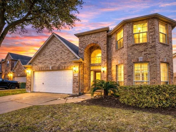 2703 Marble Brook Ln, Pearland, TX 77584