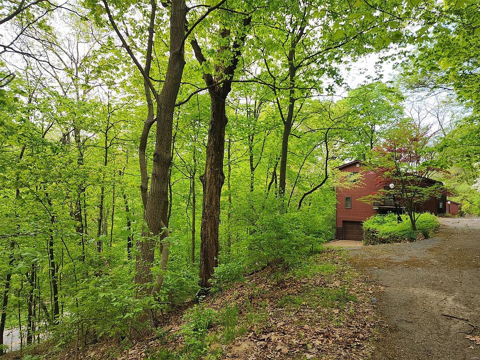 3305 Whiteclif Ln, Godfrey, IL 62035 Zillow