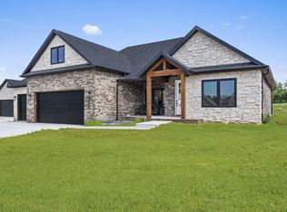 5025 Swale, Springfield, MO 65802