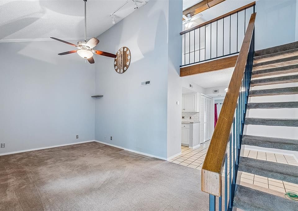 1st image of 11140 Stratford Dr APT 606