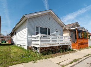 1211 S 6th St, Milwaukee, WI 53204
