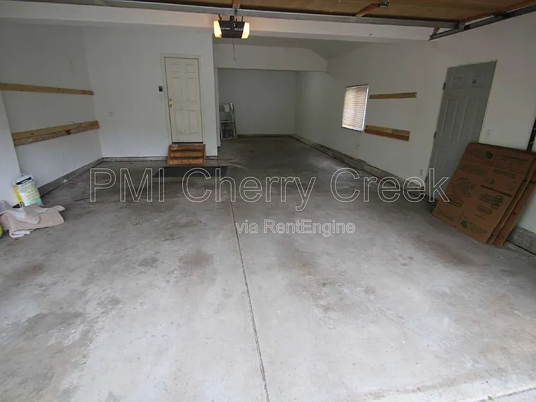7489 Bur Oak Pl — Photo 39