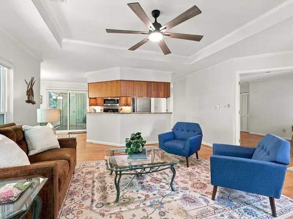 623 New Kent Pl, Cary, NC 27511