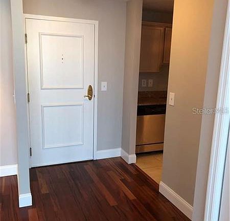 4th image of 345 Bayshore Blvd APT 410