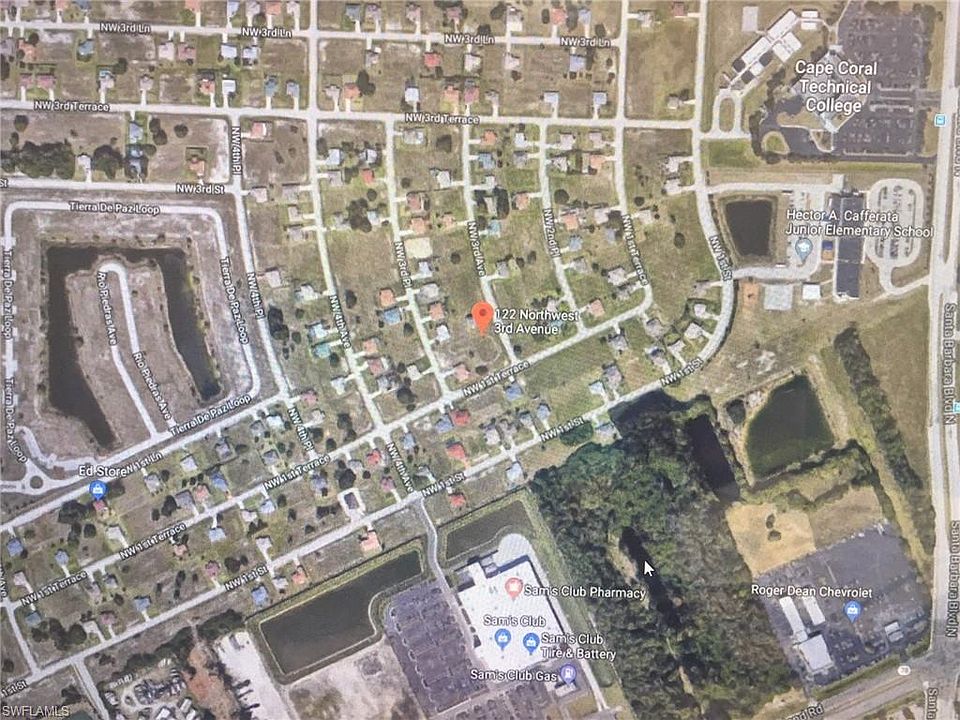 1st image of 122 NW 3rd Ave