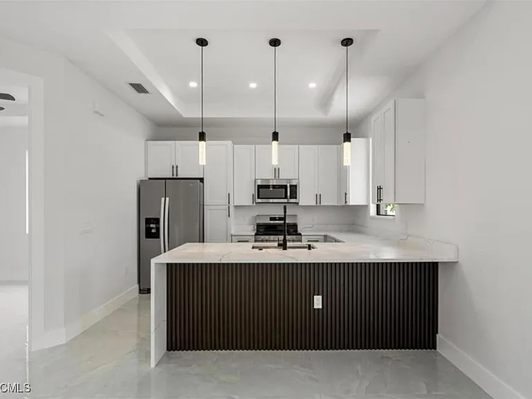 1130 Ivan Ave S — Photo 13