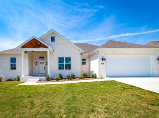 145 Magnolia Springs Dr, Conway, AR 72034