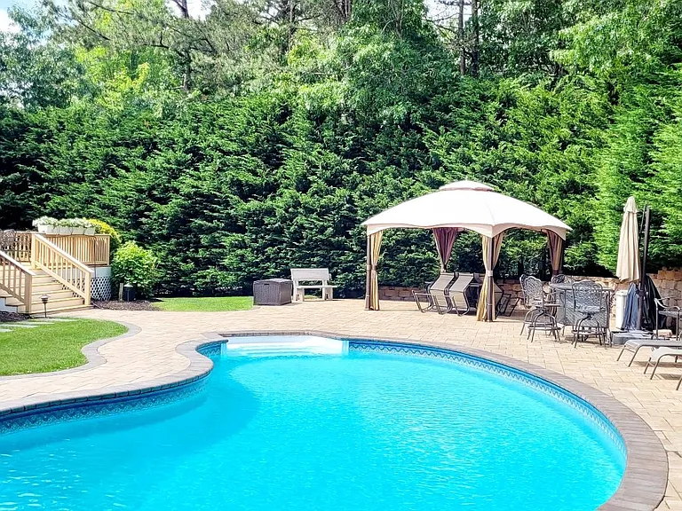 126 Malloy Dr — Photo 44