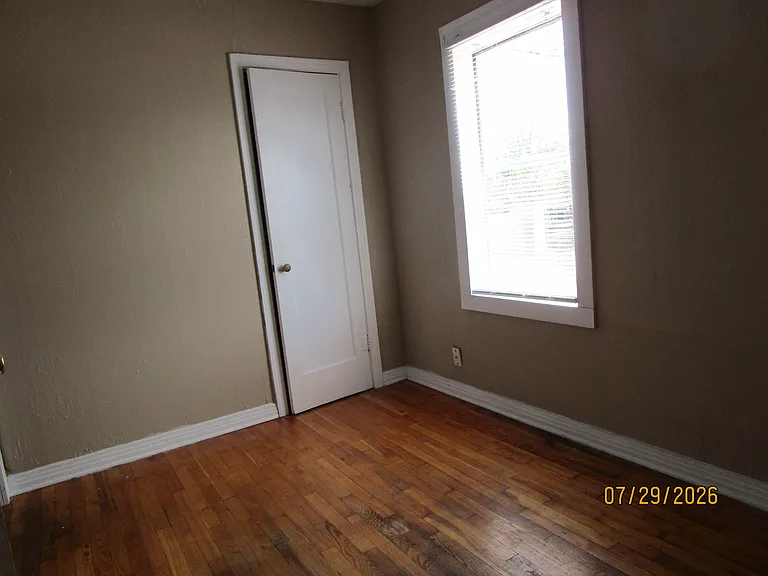 703 Stevenson St — Photo 5
