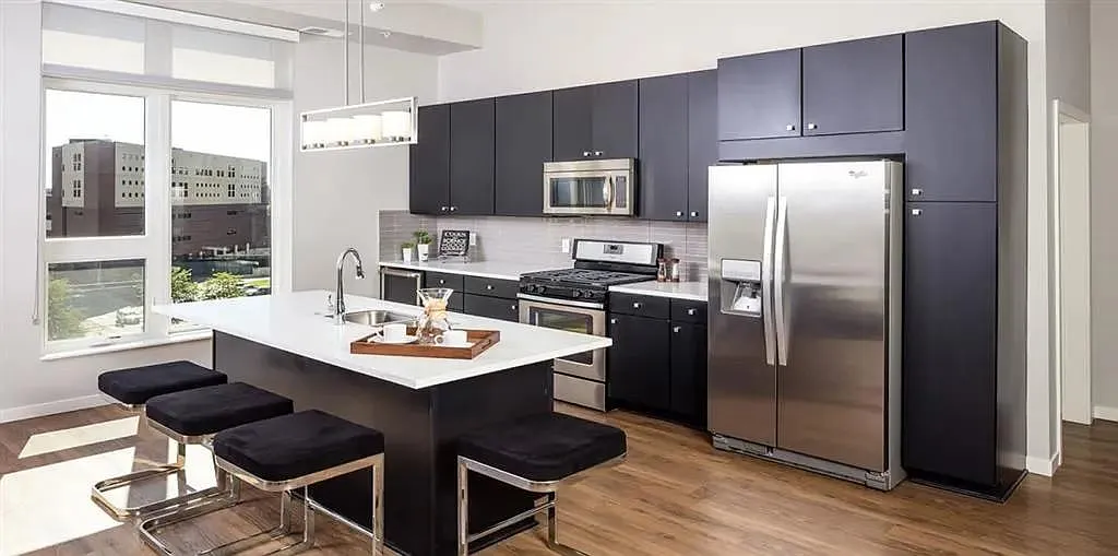 Edition Apartments — Photo 3