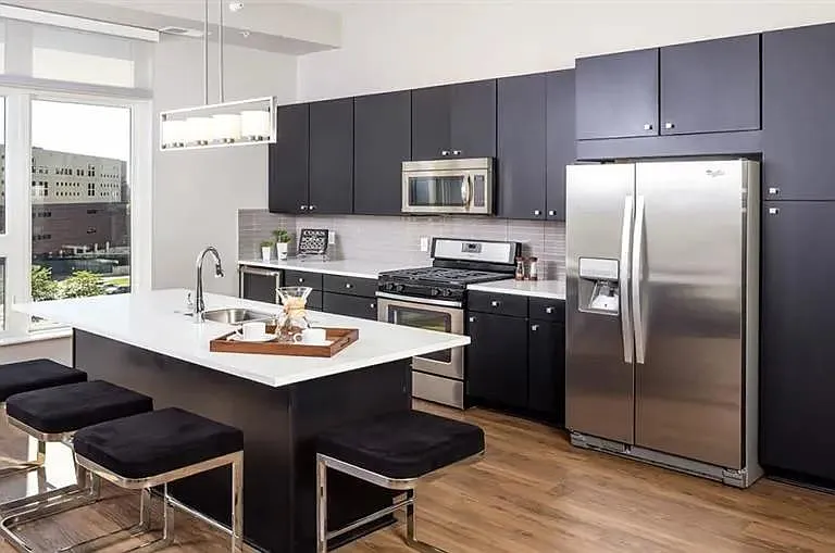 Edition Apartments — Photo 3