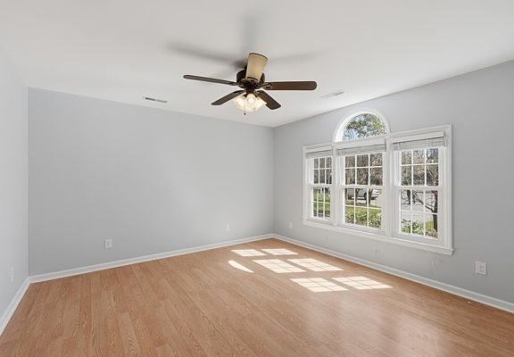 5th image of 7303 Flintrock Ct