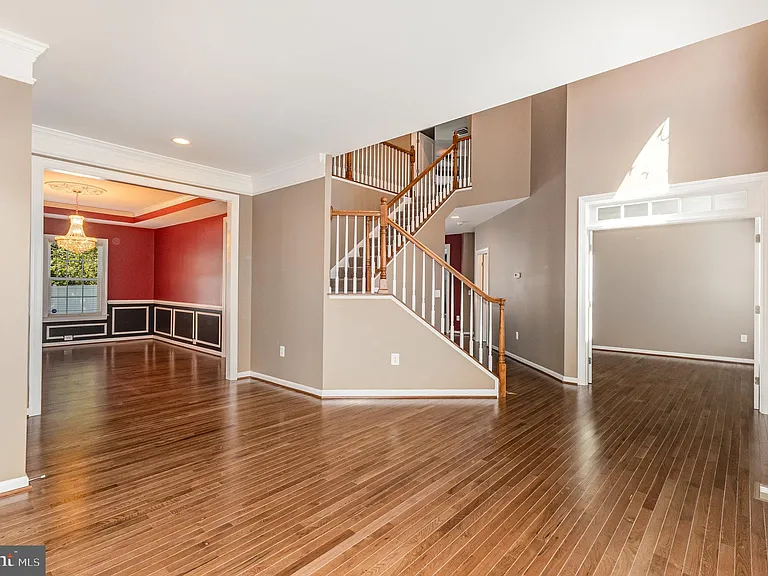 2114 Jellico Ct — Photo 2