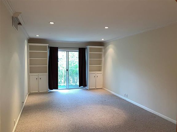 5th image of 2601 Bellefontaine St APT C216