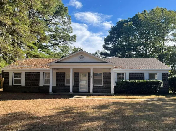1111 Medallion Dr, Jonesboro, AR 72404