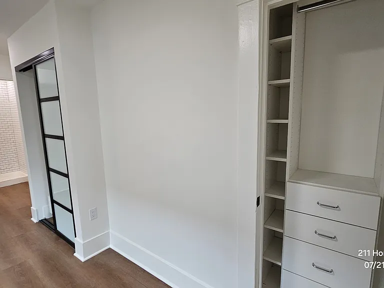211 Horizon Ave #1 — Photo 10