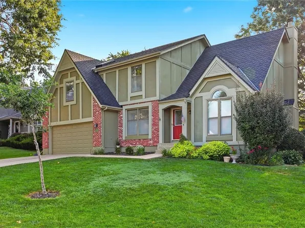 17538 W 112th St, Olathe, KS 66061