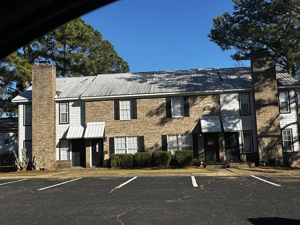 103 Woodleigh Rd #2