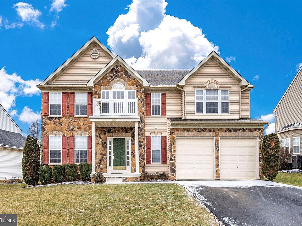 1st image of 18027 Lyles Dr