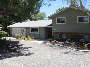 1209 S Roosevelt St, Kennewick, WA 99338