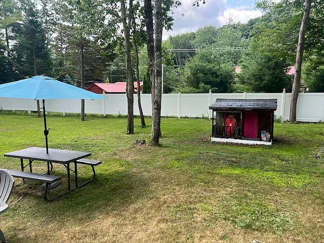 63 Summit St — Photo 9