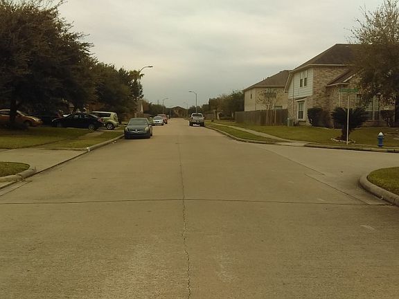5th image of 9330 Eaglewood Glen Trl