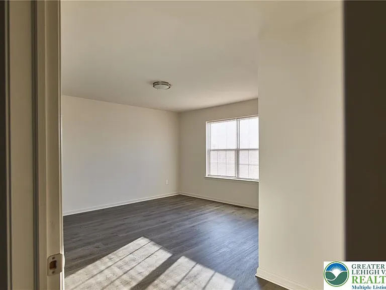 6653 Stein Way — Photo 24