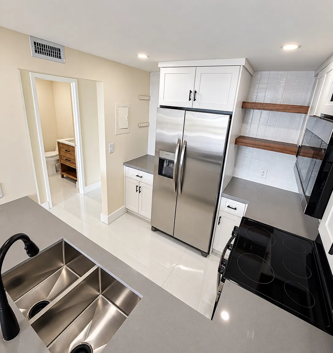 1 bed, 778 sqft, $2,100 — Photo 2