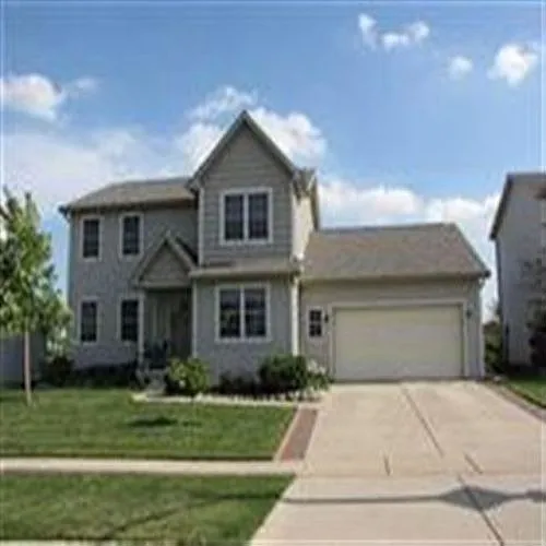 3119 Old Jamestown Rd photo 1