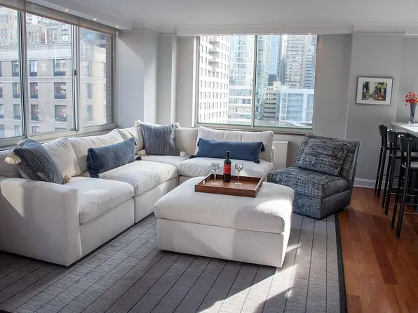 21 S End Ave #Penthouse 1q, New York, NY 10280