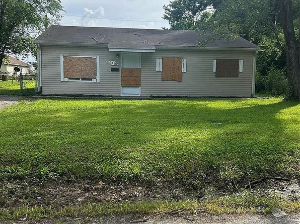 1418 Richard Dr