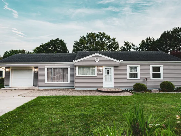 4155 Kempf St, Waterford, MI 48329