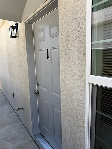 2 bed, 750 sqft, $2,850 — Photo 2