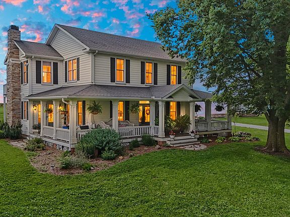 2nd image of 1090 Bucks Pond Rd