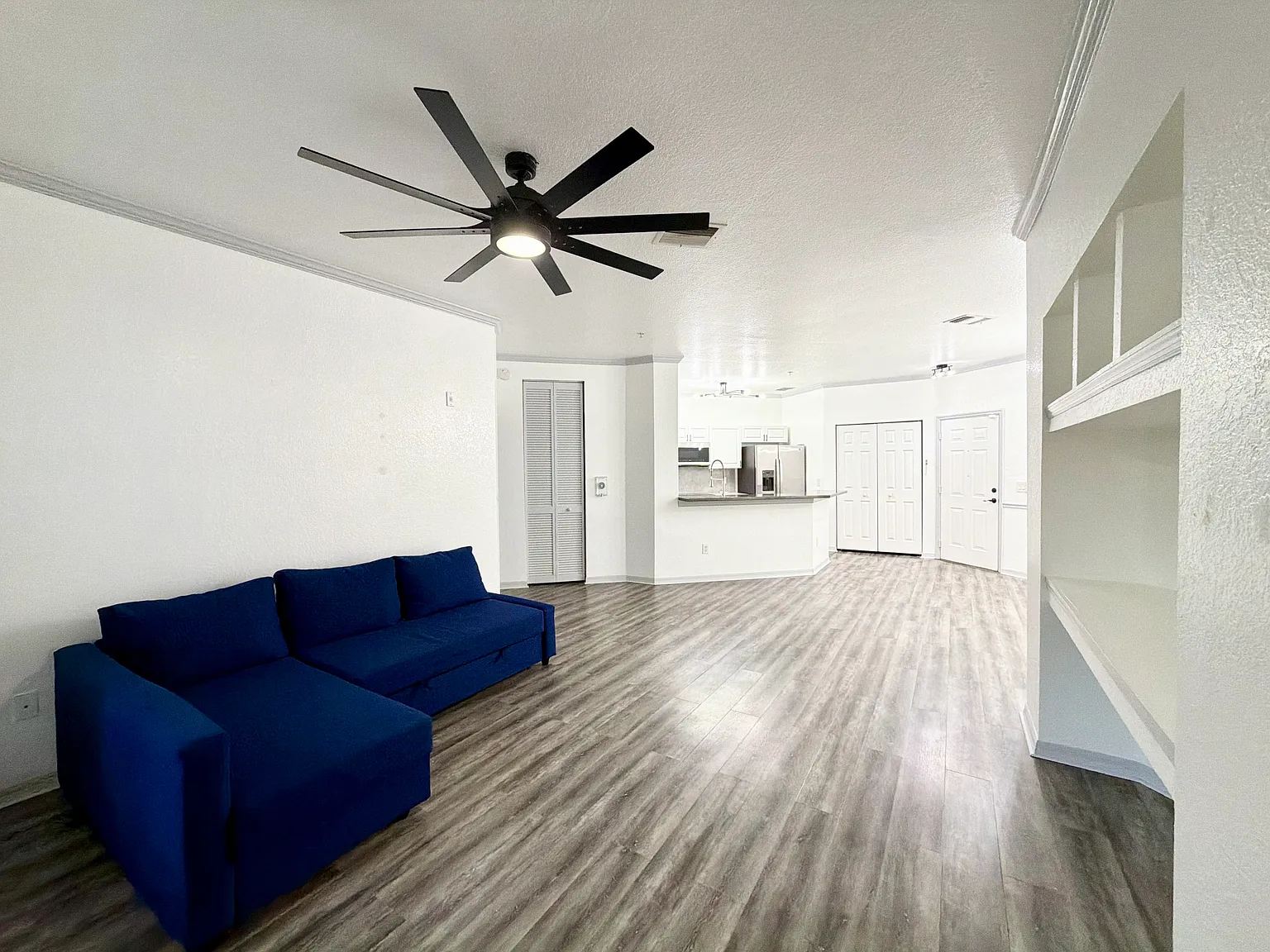 1 bed, 1100 sqft, $1,685 — Photo 4
