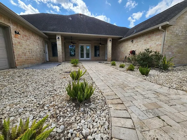169 Paloma Dr — Photo 18