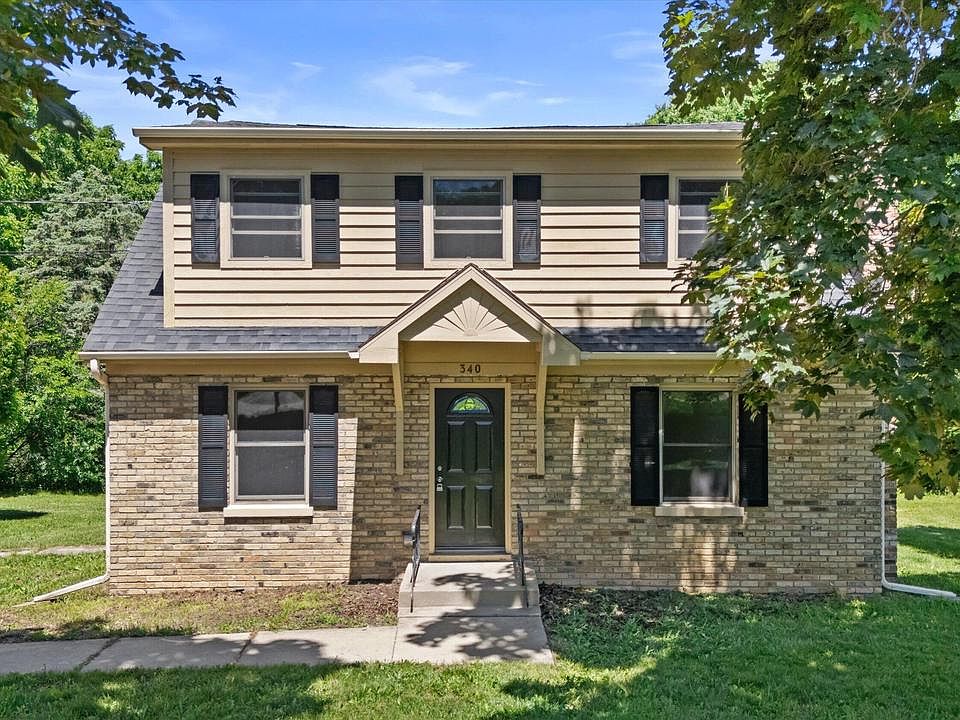 1st image of 340 Old Green Bay ROAD