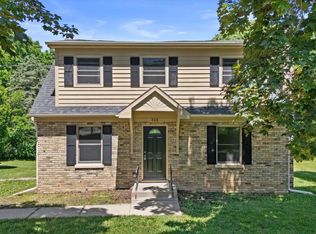 340 Old Green Bay Rd, Kenosha, WI 53144