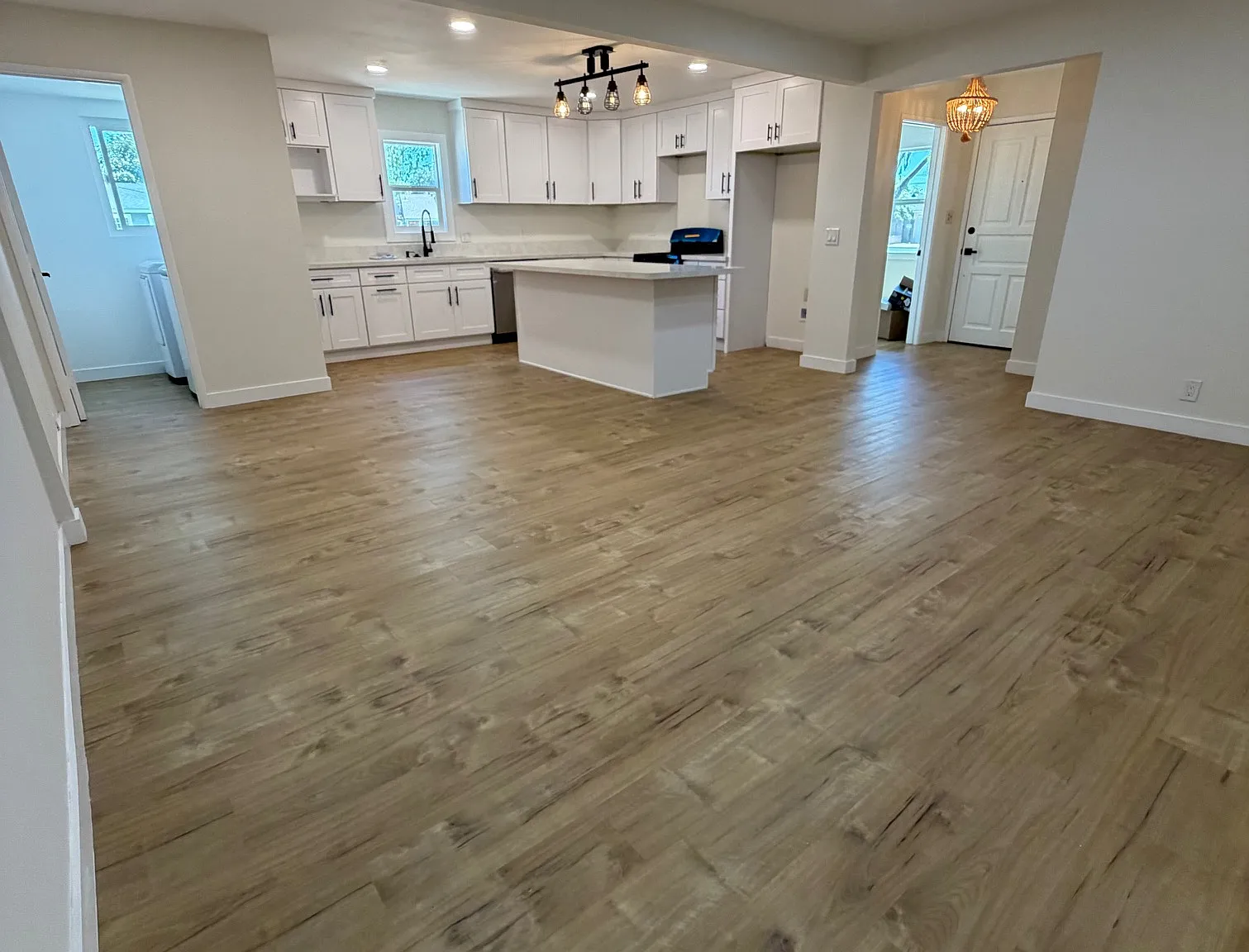 7884 Adams Way, a spacious single-family Buena Park neighborhood. — Photo 3