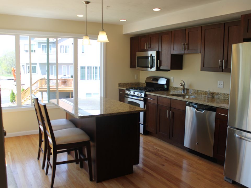 2nd image of 473 America Blvd #68A