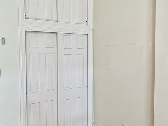 4th image of 141 W 80th St #6F