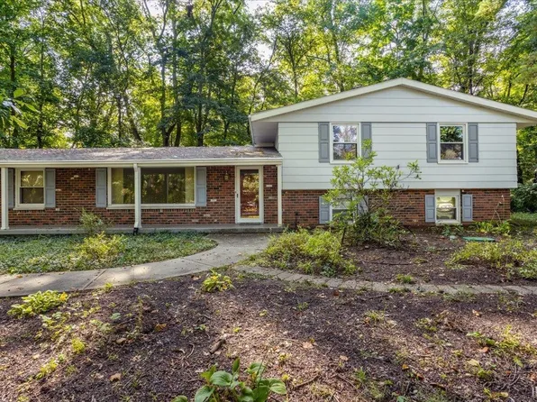 2540 Shagbark Ln, West Lafayette, IN 47906