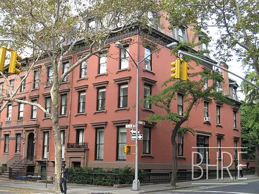 Rented by Brooklyn Heights Real Estate Inc | media 2